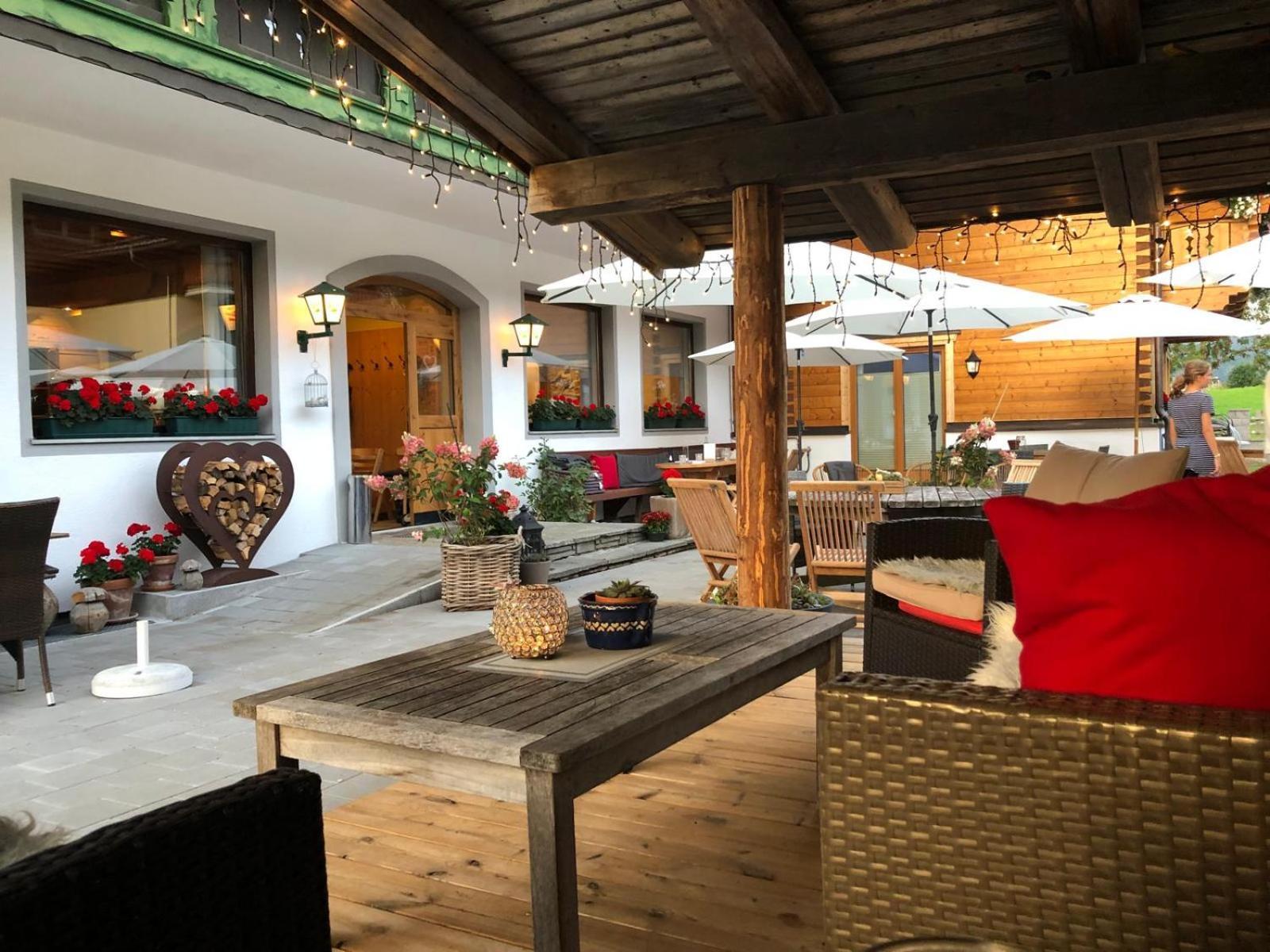Hotel Gasthof Krahlehenhof Filzmoos Kültér fotó